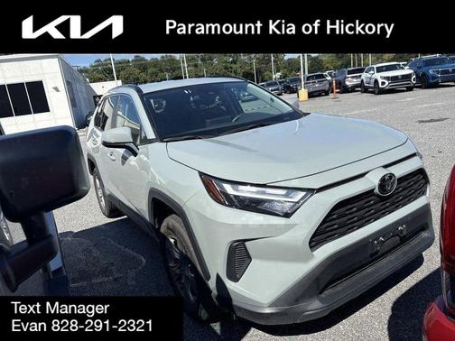 2023 Toyota RAV4 XLE