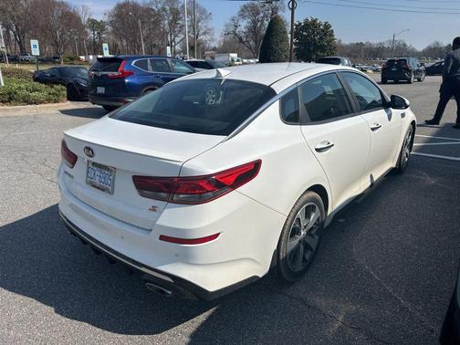 2020 Kia Optima S