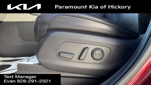 2023 Kia Carnival LX