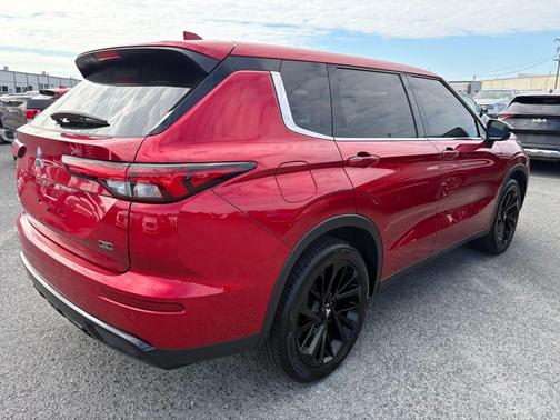 2024 Mitsubishi Outlander SE Black Edition S-AWC