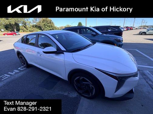 2025 Kia K4 EX