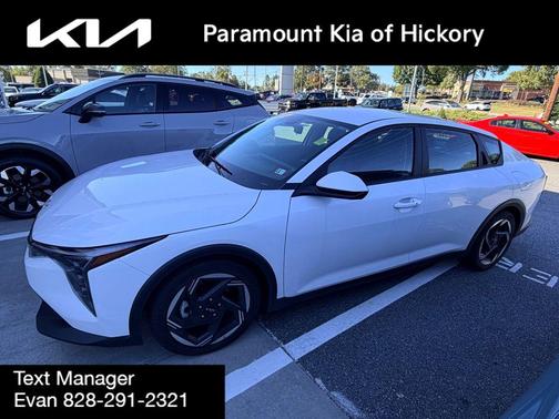2025 Kia K4 EX