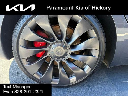 2023 Tesla Model 3 Performance