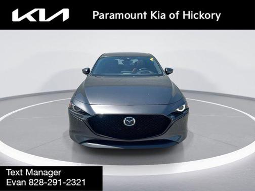 2022 Mazda Mazda3 FWD w/Premium Package