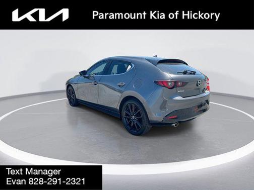 2022 Mazda Mazda3 FWD w/Premium Package