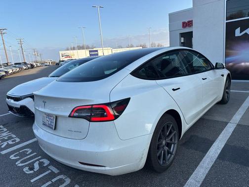 2021 Tesla Model 3 Long Range