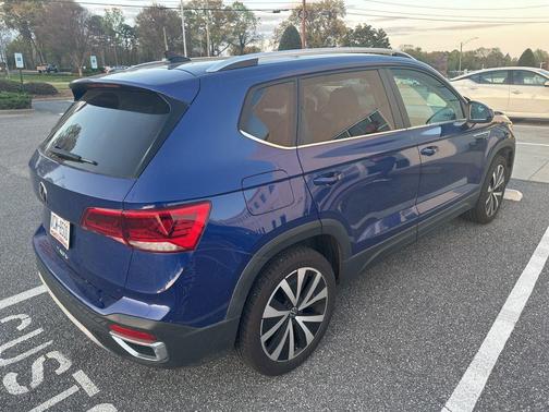 2022 Volkswagen Taos 1.5T SE