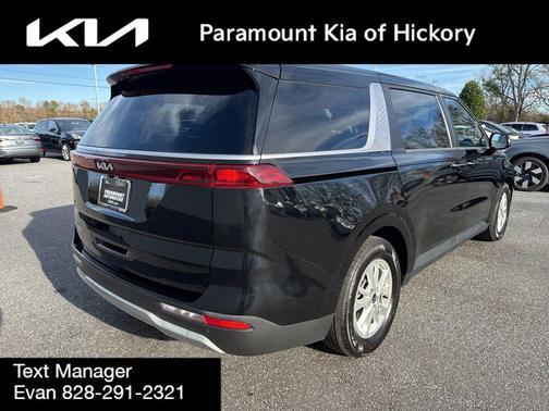 2024 Kia Carnival LX