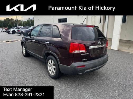 2011 Kia Sorento LX
