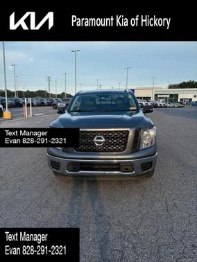 2019 Nissan Titan SV