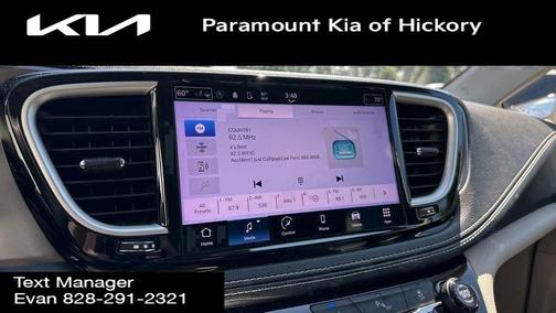 2023 Chrysler Pacifica Hybrid Touring L