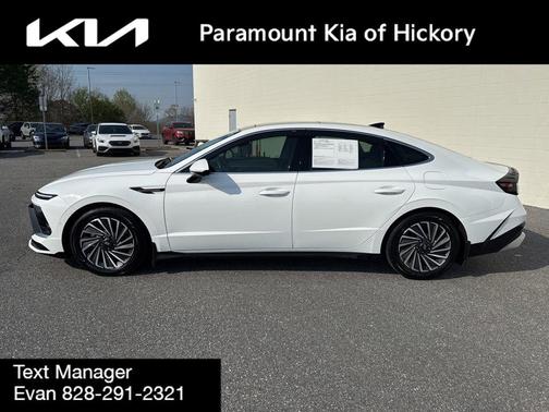 2024 Hyundai SONATA Hybrid Limited