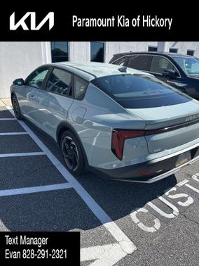 2025 Kia K4 EX