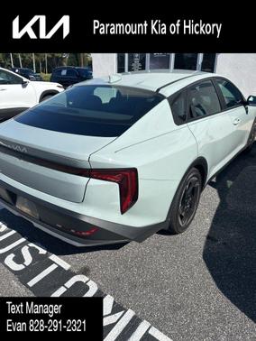2025 Kia K4 EX
