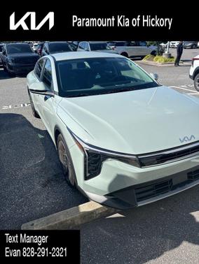 2025 Kia K4 EX