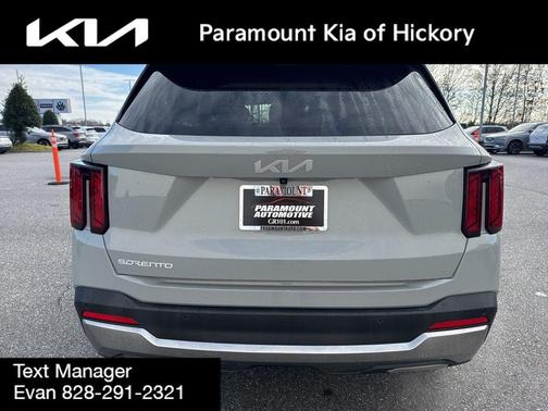 2025 Kia Sorento S