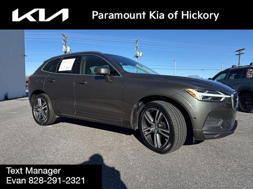 2019 Volvo XC60 T5 Momentum