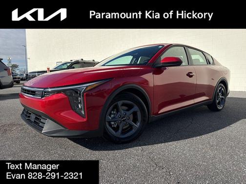 2025 Kia K4 LXS