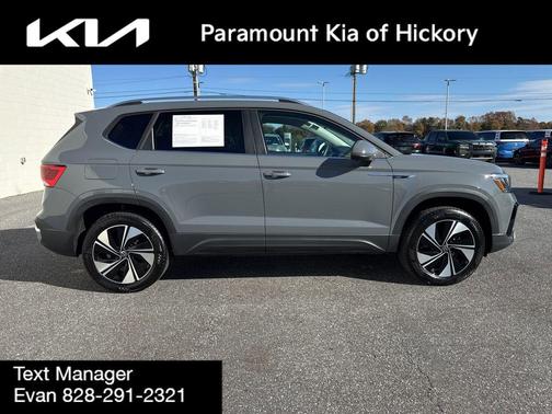 2024 Volkswagen Taos 1.5T SE