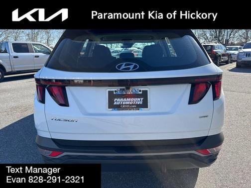 2024 Hyundai TUCSON SE