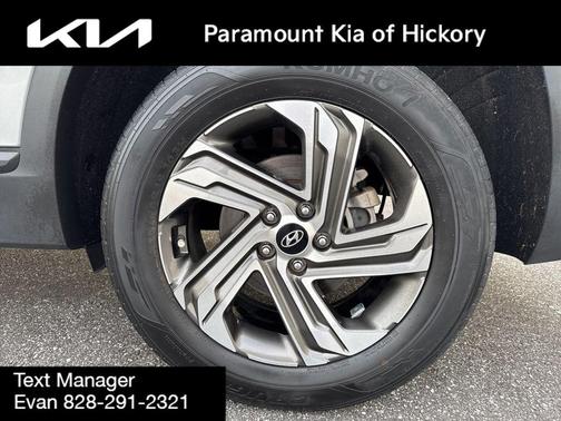 2023 Hyundai SANTA FE SE