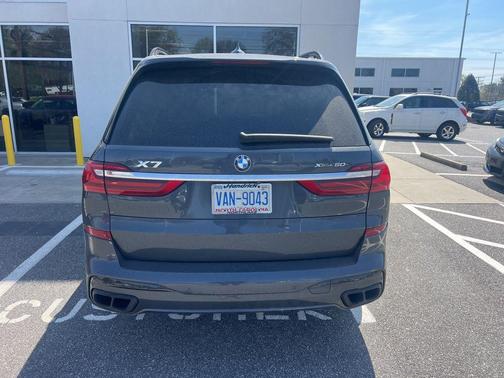 Arctic Gray Metallic 2019 BMW X7 xDrive50i