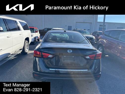 2022 Nissan Altima SR FWD