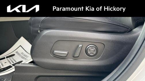 2024 Kia Carnival SX