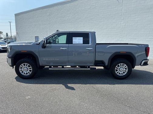 Thunderstorm Gray 2024 GMC Sierra 2500 SLT