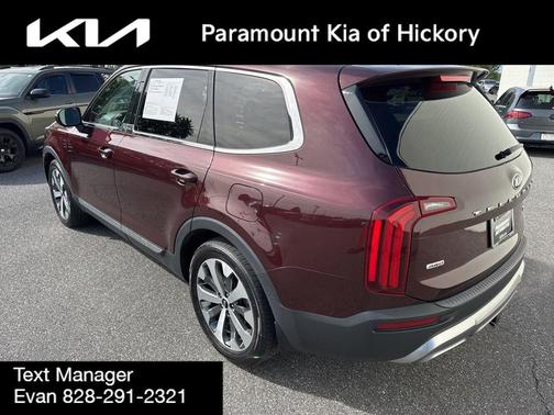 Sangria 2020 Kia Telluride EX