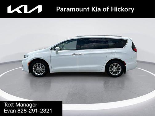 2021 Chrysler Pacifica Touring L