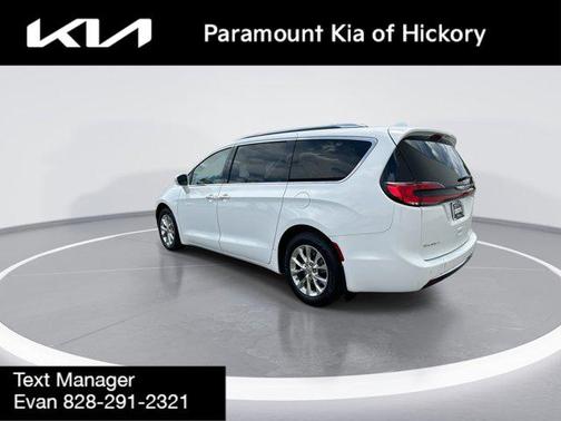 2021 Chrysler Pacifica Touring L