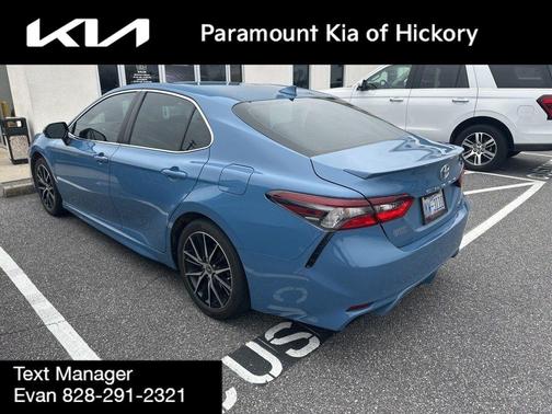 2024 Toyota Camry SE