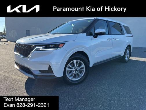 2024 Kia Carnival LX