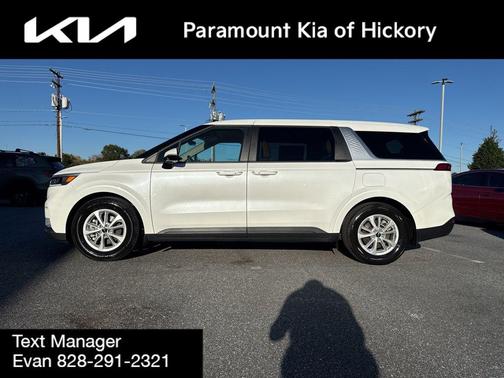 2024 Kia Carnival LX