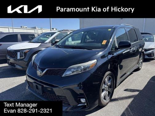 2018 Toyota Sienna SE