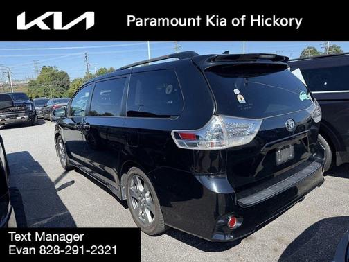 2018 Toyota Sienna SE