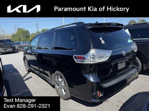 2018 Toyota Sienna SE