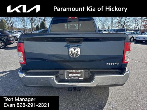 2022 RAM 2500 Tradesman Crew Cab 4x4 6'4' Box