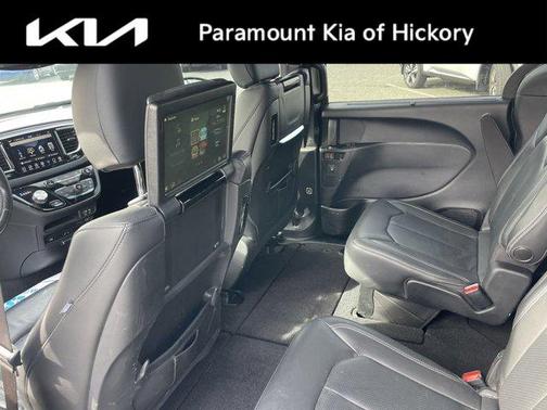 2020 Chrysler Pacifica Touring-L Plus