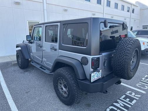2017 Jeep Wrangler Unlimited Sport