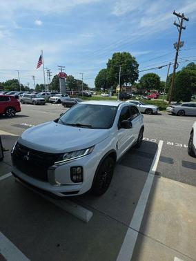 White Diamond 2022 Mitsubishi Outlander Sport 2.0 ES