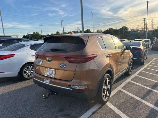 Burnished Copper 2021 Kia Sportage LX
