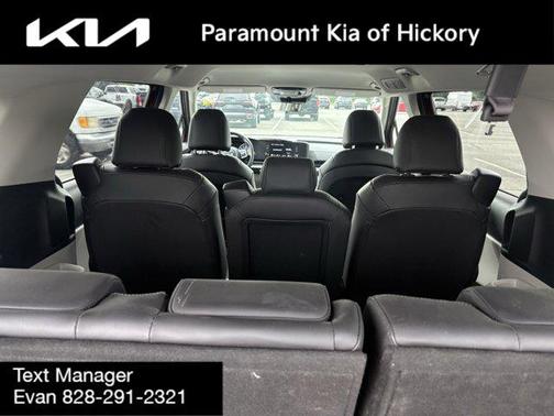 2024 Kia Carnival LX