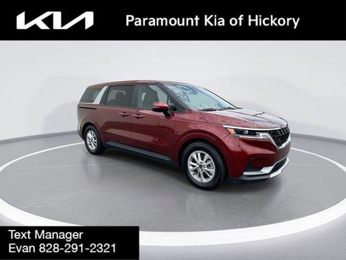 2024 Kia Carnival LX