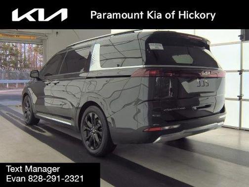 2022 Kia Carnival SX