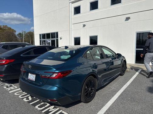 Ocean Gem 2025 Toyota Camry SE