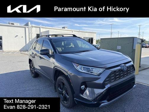 2020 Toyota RAV4 Hybrid SE