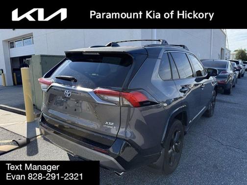2020 Toyota RAV4 Hybrid SE