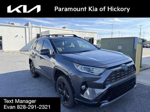 2020 Toyota RAV4 Hybrid SE